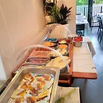 Отель Orchidea 3*