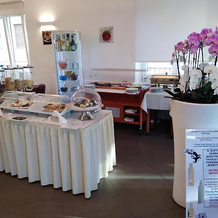 Orchidea Готель Бардоліно