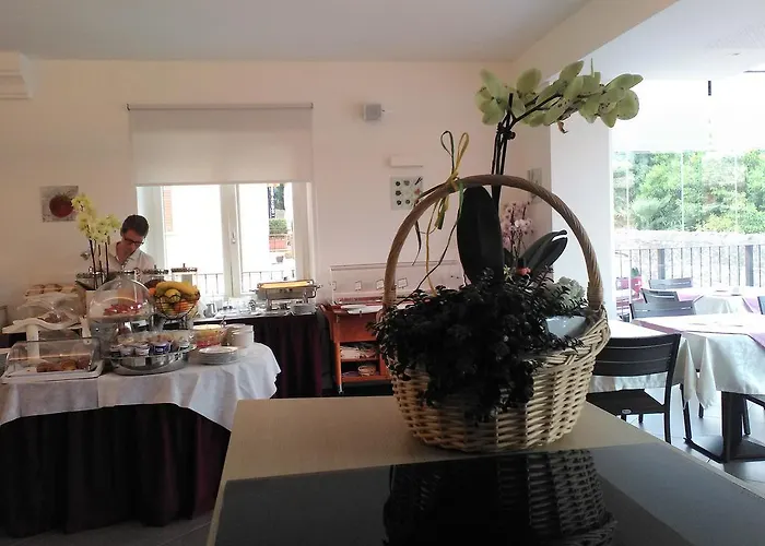 Отель Orchidea 3*